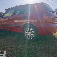 Sprzedam Almera niski przebieg 