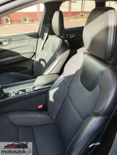 Volvo XC60 D3 Momentum 2018r.