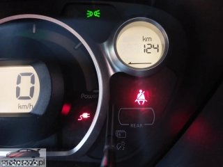 Fullelectric Peugeot iOn - świetny stan, NOWA BATERIA, mokre webasto, idealny do miasta!