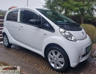 Fullelectric Peugeot iOn - świetny stan, NOWA BATERIA, mokre webasto, idealny do miasta!