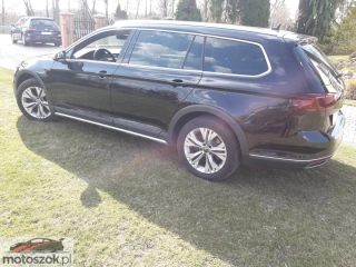Volkswagen Passat Alltrack 2.0 TDI, 71 tys. km, 2023 rok