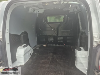 Ford Transit Courier 1.5 Diesel – 2018 r., przebieg 167 tys. km. 