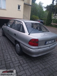 Sprzedam Opel Astra clasik 1,4