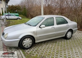 Lancia Lybra 1,9 JTD, rok 2000
