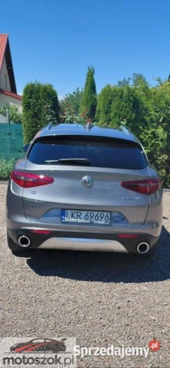 ALFA ROMEO STELVIO 2,0 B 280 KM 2018 ROK