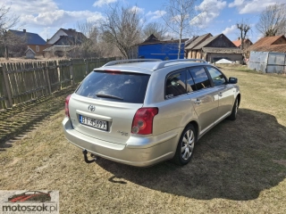 Avensis kombi 