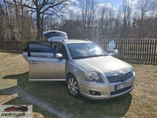 Avensis kombi 
